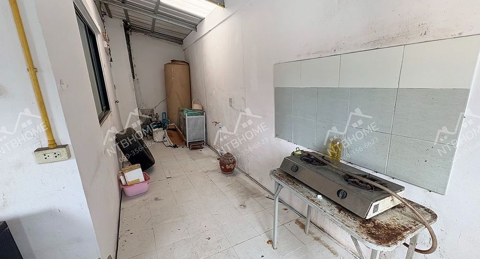 For sale 3 ベッドルーム townhouse in Bang Kruai, Nonthaburi