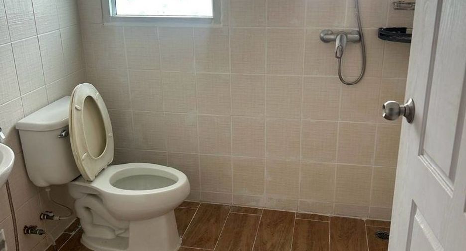 For rent 3 bedrooms house in San Sai, Chiang Mai