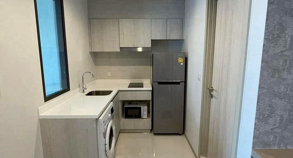Condo en alquiler de 1 habitaciones en Pathum Wan, Bangkok