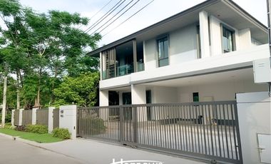 For sale 5 bedrooms house in Sai Mai, Bangkok