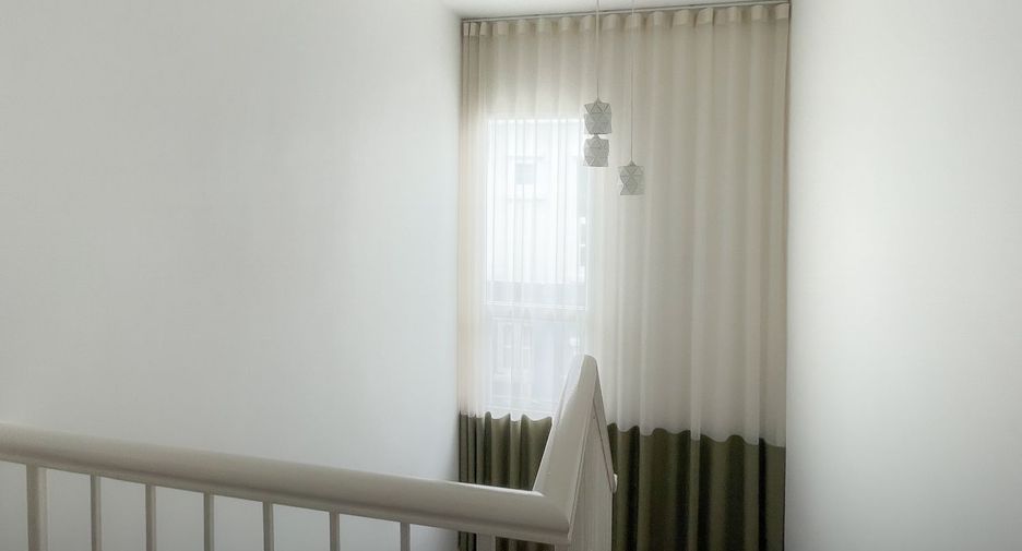 Haus zum Kauf mit 3 Zimmer in Khlong Sam Wa, Bangkok