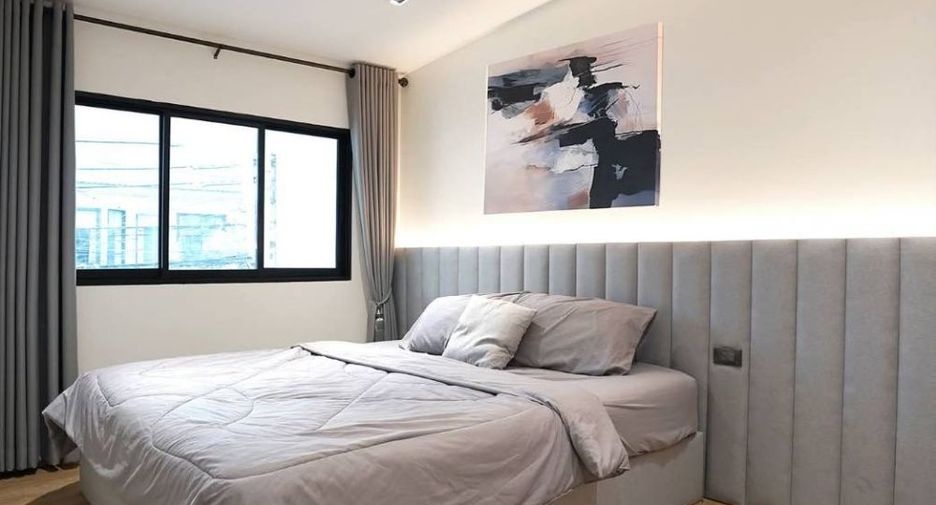 For rent 3 bedrooms condo in Nong Chok, Bangkok