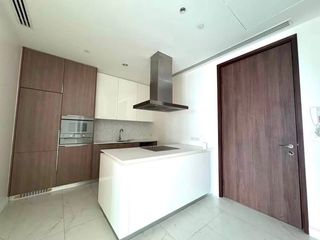 À louer 2 chambres condo à Pathum Wan, Bangkok