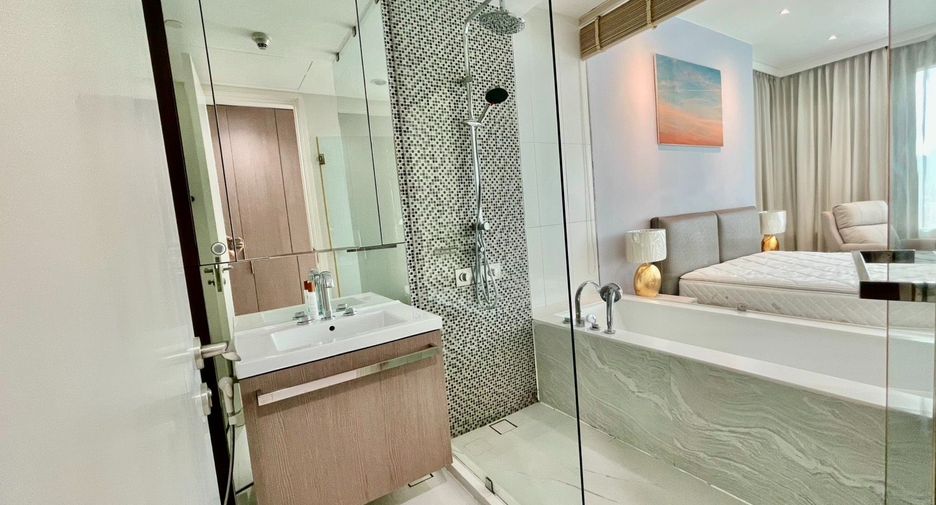À louer 2 chambres condo à Pathum Wan, Bangkok