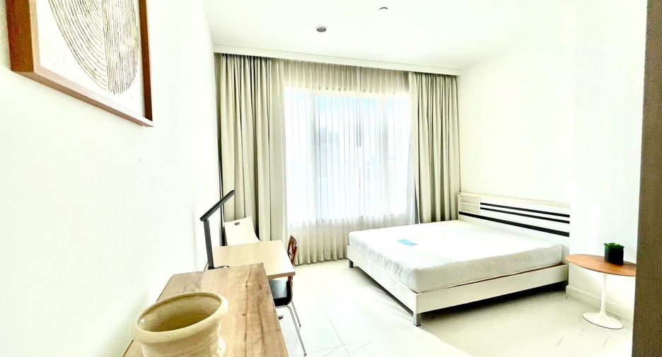 À louer 2 chambres condo à Pathum Wan, Bangkok