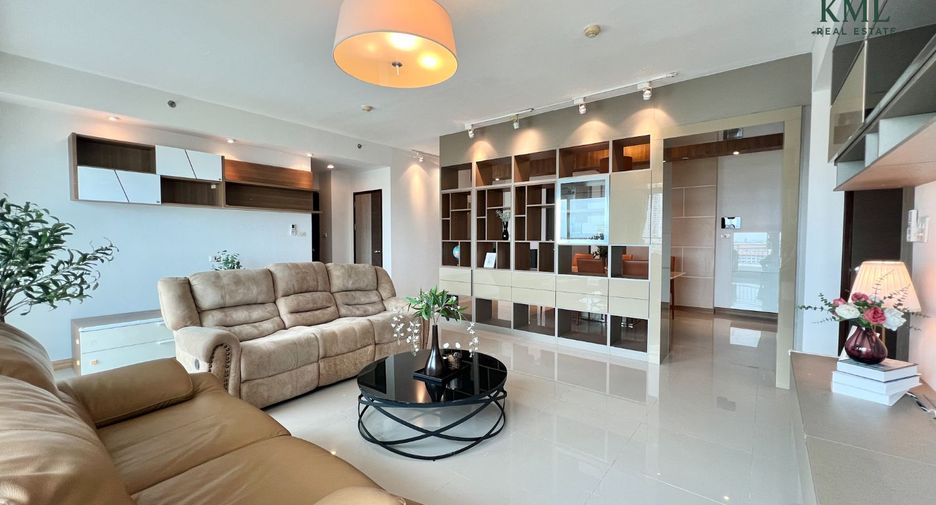 For sale 2 bedrooms condo in Bang Kho Laem, Bangkok