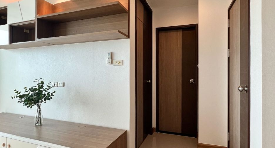 For sale 2 bedrooms condo in Bang Kho Laem, Bangkok