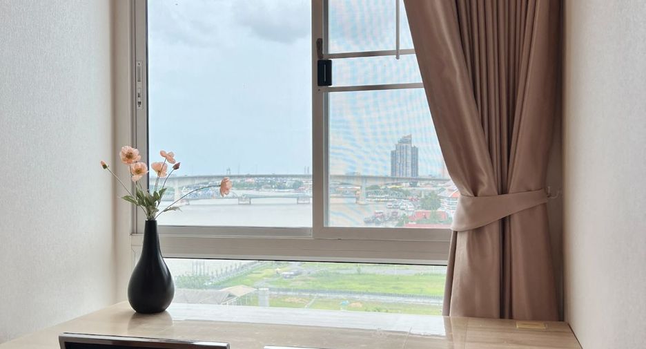 For sale 2 bedrooms condo in Bang Kho Laem, Bangkok