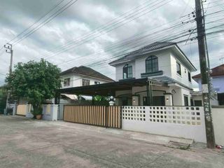 Casa en venta de 4 habitaciones en Khlong Sam Wa, Bangkok