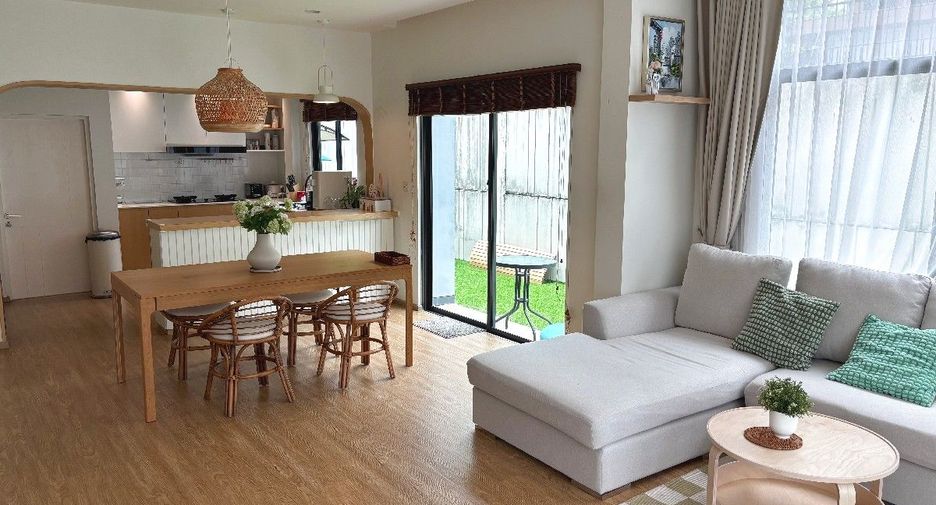 For rent 4 bedrooms house in Prawet, Bangkok