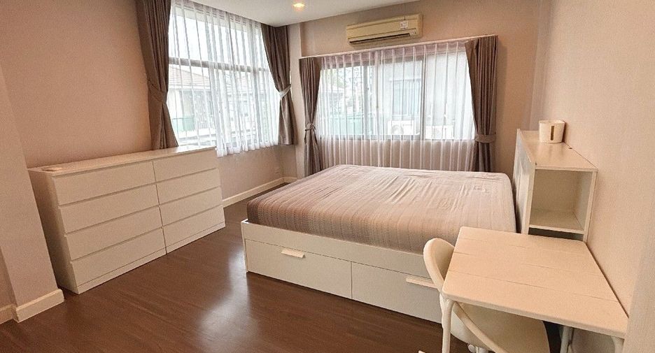 For rent 4 bedrooms house in Prawet, Bangkok