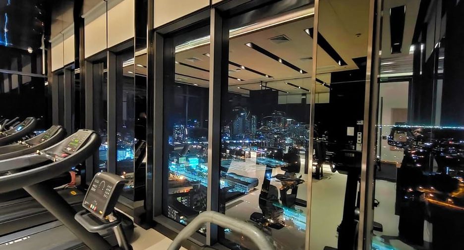 Condo en alquiler de 1 habitaciones en Bang Lamung, Chonburi