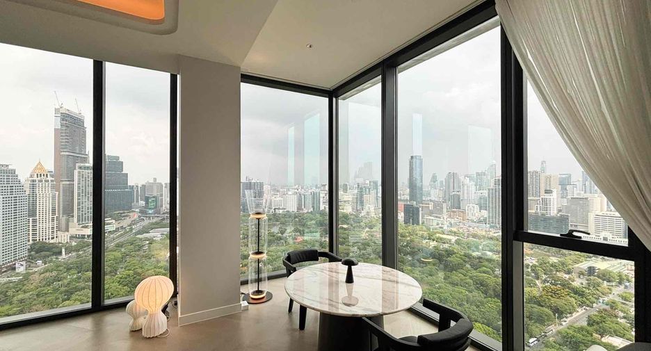 For sale そして for rent 3 ベッドルーム condo in Sathon, Bangkok