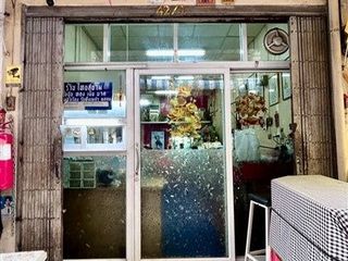 Local comercial en venta de 3 habitaciones en Phra Nakhon, Bangkok