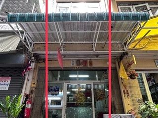Local comercial en venta de 3 habitaciones en Phra Nakhon, Bangkok