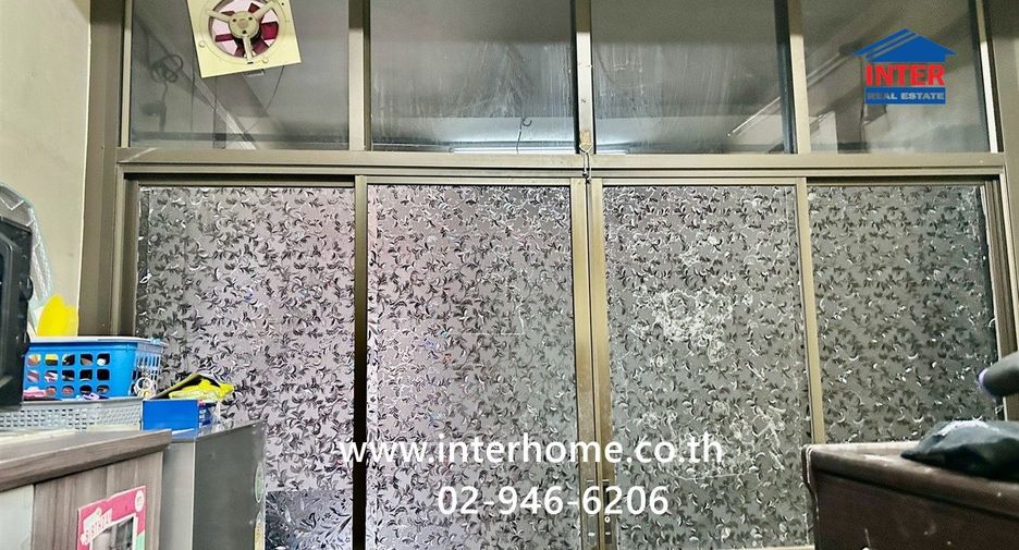 Local comercial en venta de 3 habitaciones en Phra Nakhon, Bangkok