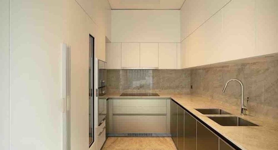 Wohnung zur Miete und zum Kauf mit 1 Zimmer in Pathum Wan, Bangkok