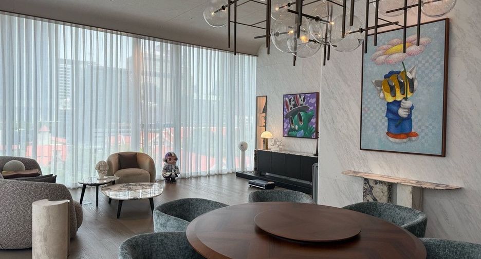 Wohnung zur Miete und zum Kauf mit 1 Zimmer in Pathum Wan, Bangkok