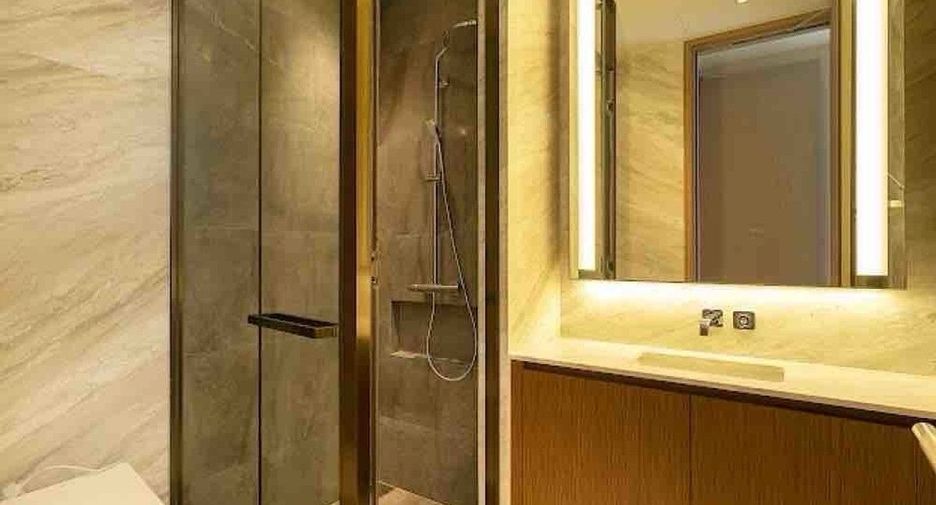 Wohnung zur Miete und zum Kauf mit 1 Zimmer in Pathum Wan, Bangkok