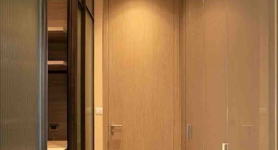 Wohnung zur Miete und zum Kauf mit 1 Zimmer in Pathum Wan, Bangkok