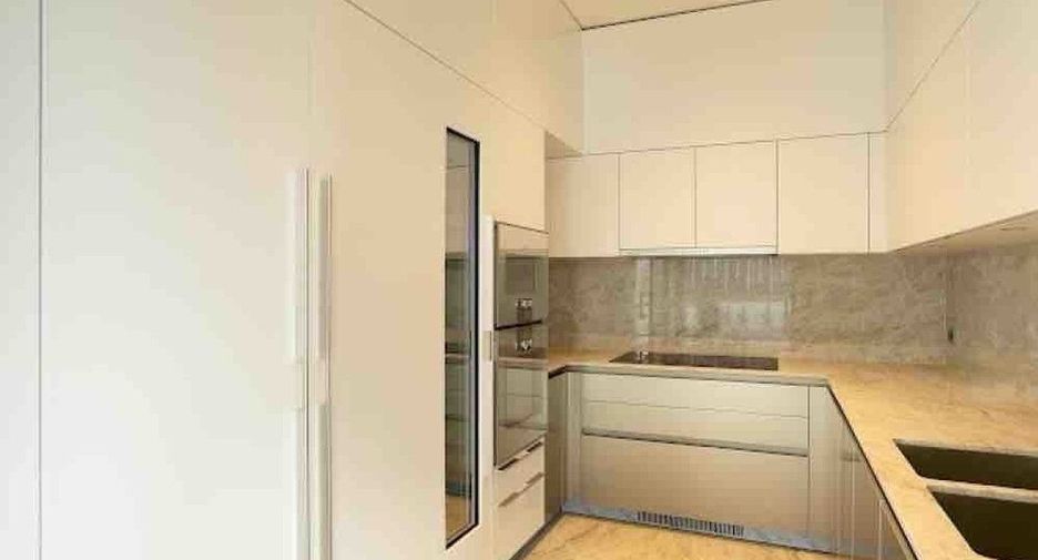 Wohnung zur Miete und zum Kauf mit 1 Zimmer in Pathum Wan, Bangkok