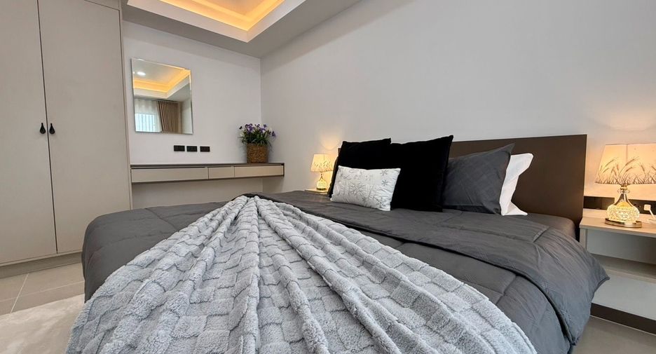 For sale 2 bedrooms condo in Jomtien, Pattaya
