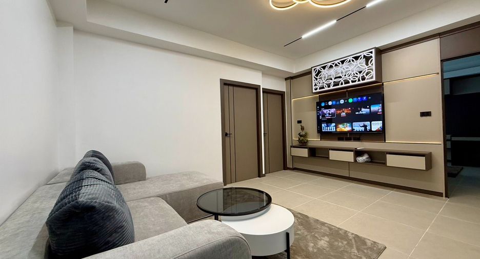 For sale 2 bedrooms condo in Jomtien, Pattaya