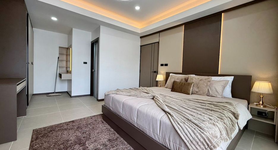 For sale 2 bedrooms condo in Jomtien, Pattaya