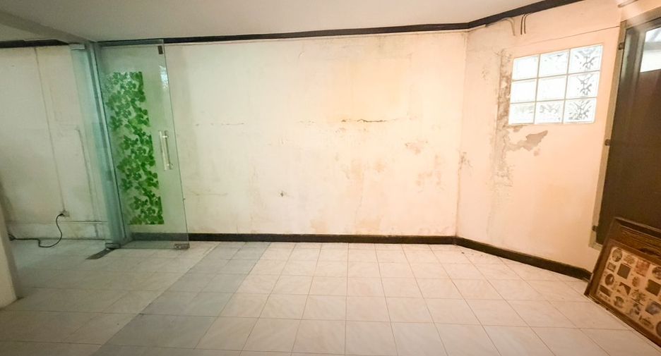Casa en venta de 1 habitaciones en Bang Kapi, Bangkok