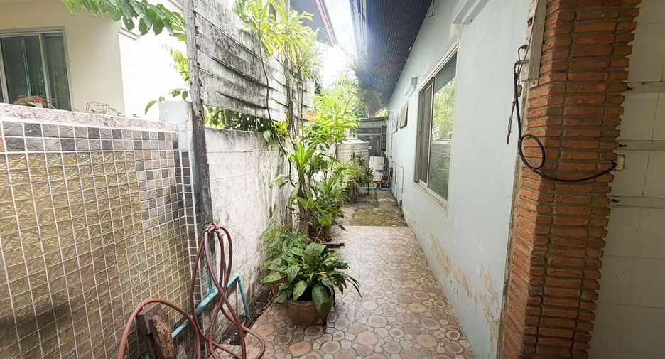 Casa en venta de 1 habitaciones en Bang Kapi, Bangkok