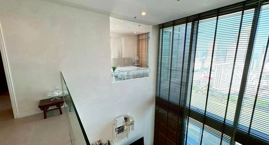Wohnung zum Kauf mit 2 Zimmer in Sathon, Bangkok