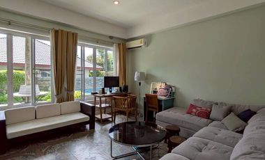 For sale 4 bedrooms house in Mueang Chiang Mai, Chiang Mai
