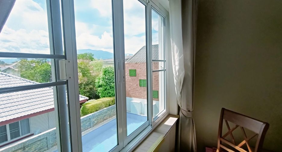 For sale 4 bedrooms house in Mueang Chiang Mai, Chiang Mai