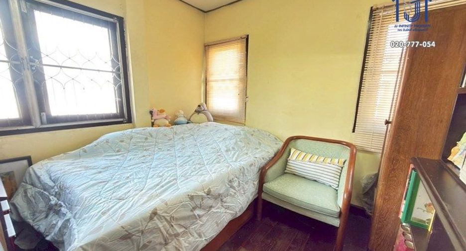 Haus zum Kauf mit 3 Zimmer in Lat Phrao, Bangkok