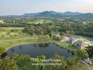 For sale 4 bedrooms house in East Pattaya, Pattaya