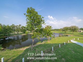 For sale 4 bedrooms house in East Pattaya, Pattaya