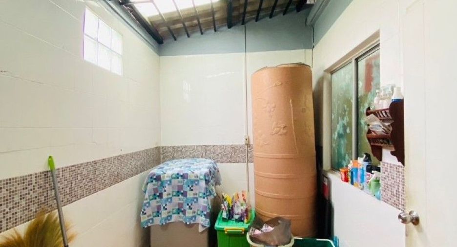 À vendre 3 chambres maison de ville à Phra Pradaeng, Samut Prakan