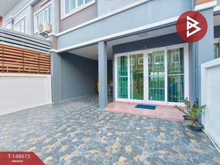 Reihenhaus zum Kauf mit 3 Zimmer in Phutthamonthon, Nakhon Pathom