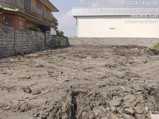 Terreno en venta en Saphan Sung, Bangkok