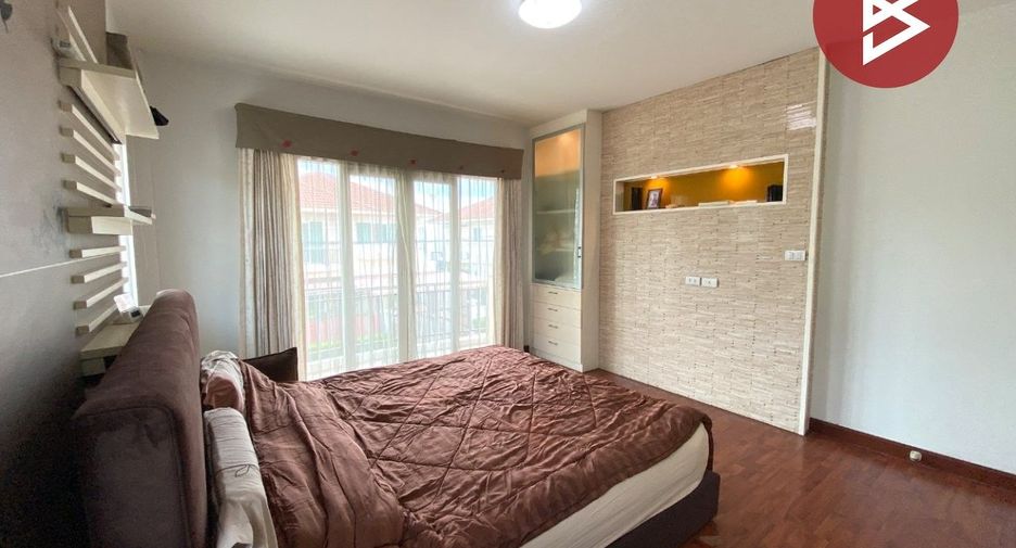 Haus zum Kauf mit 3 Zimmer in Bang Bua Thong, Nonthaburi