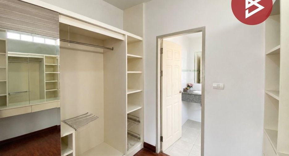 Haus zum Kauf mit 3 Zimmer in Bang Bua Thong, Nonthaburi
