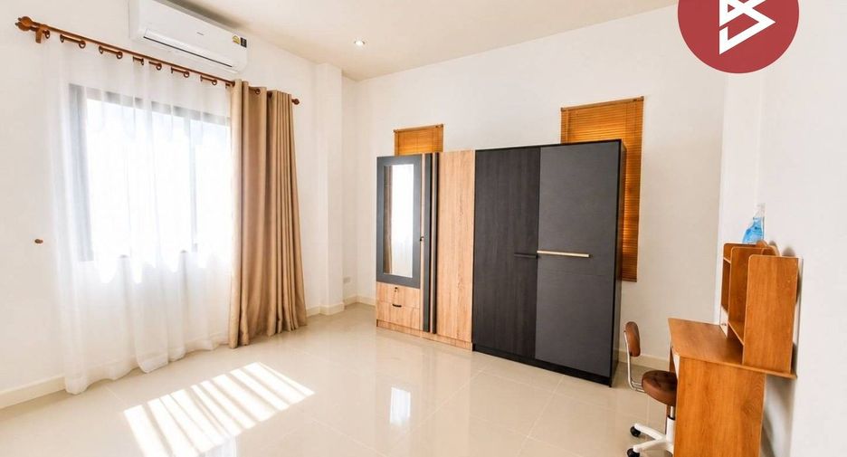 À vendre 2 chambres maison à Phan Thong, Chonburi