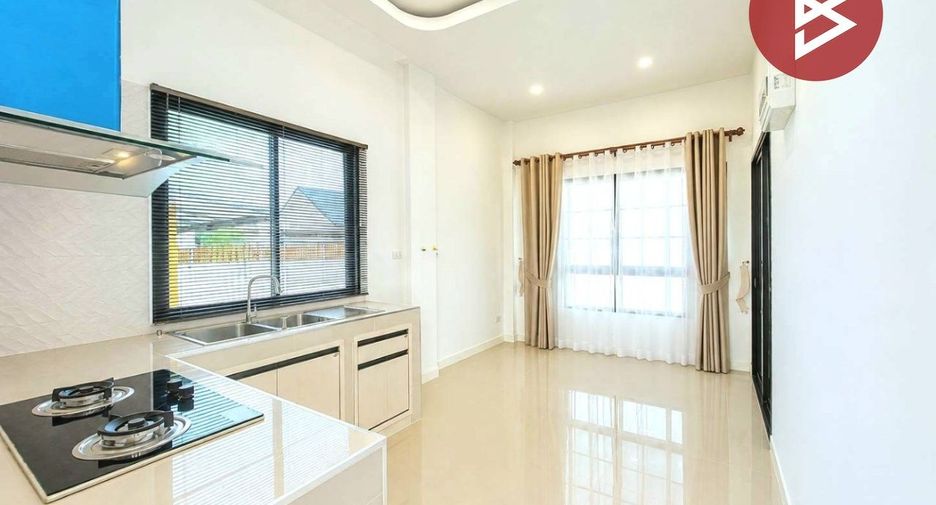 À vendre 2 chambres maison à Phan Thong, Chonburi