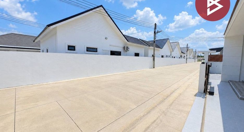 À vendre 2 chambres maison à Phan Thong, Chonburi