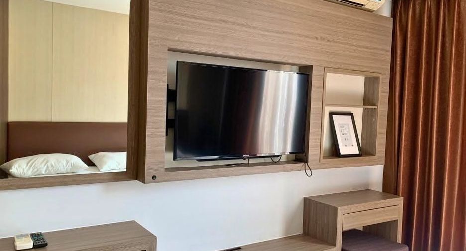 For rent 1 bed house in Watthana, Bangkok