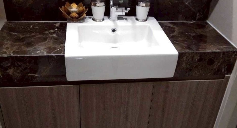 For rent 1 bed house in Watthana, Bangkok