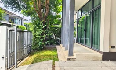 Haus zum Kauf mit 3 Zimmer in Prawet, Bangkok
