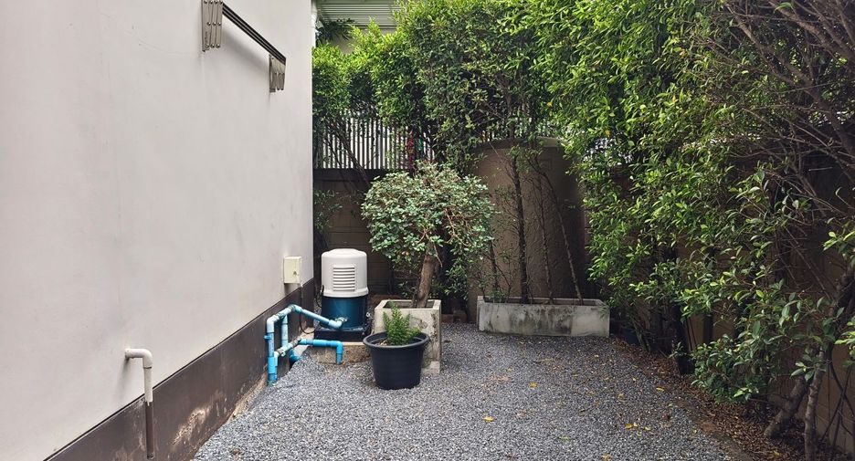 Haus zum Kauf mit 3 Zimmer in Prawet, Bangkok