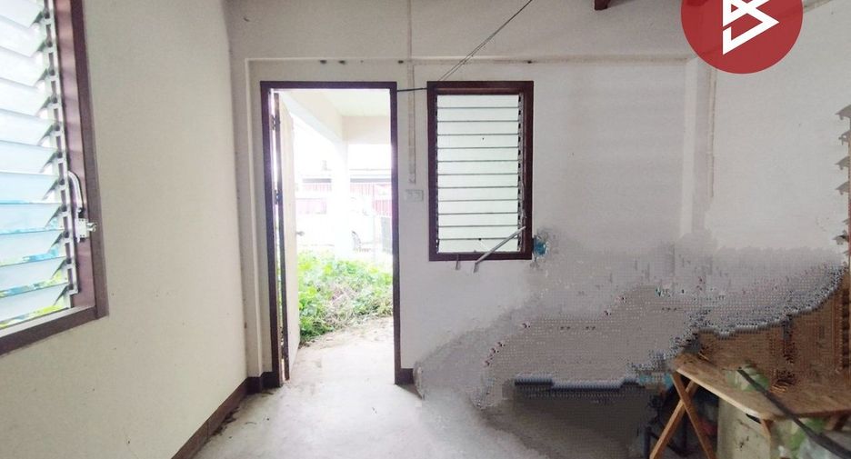 À vendre 2 chambres maison à Nong Chok, Bangkok