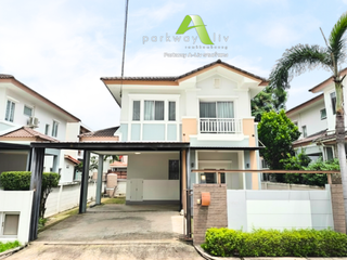 Haus zum Kauf mit 3 Zimmer in Min Buri, Bangkok